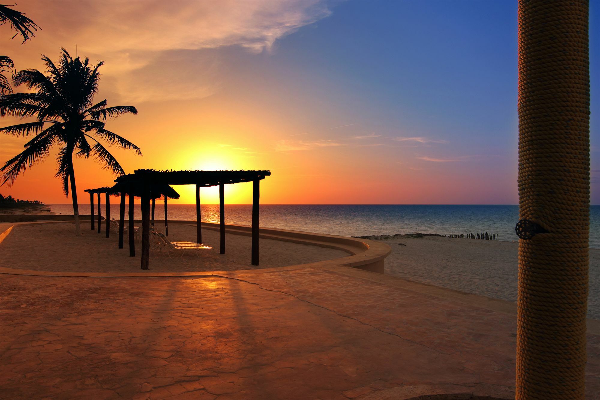 Reef Yucatán&Convention Center - Все включено Мерида Экстерьер фото