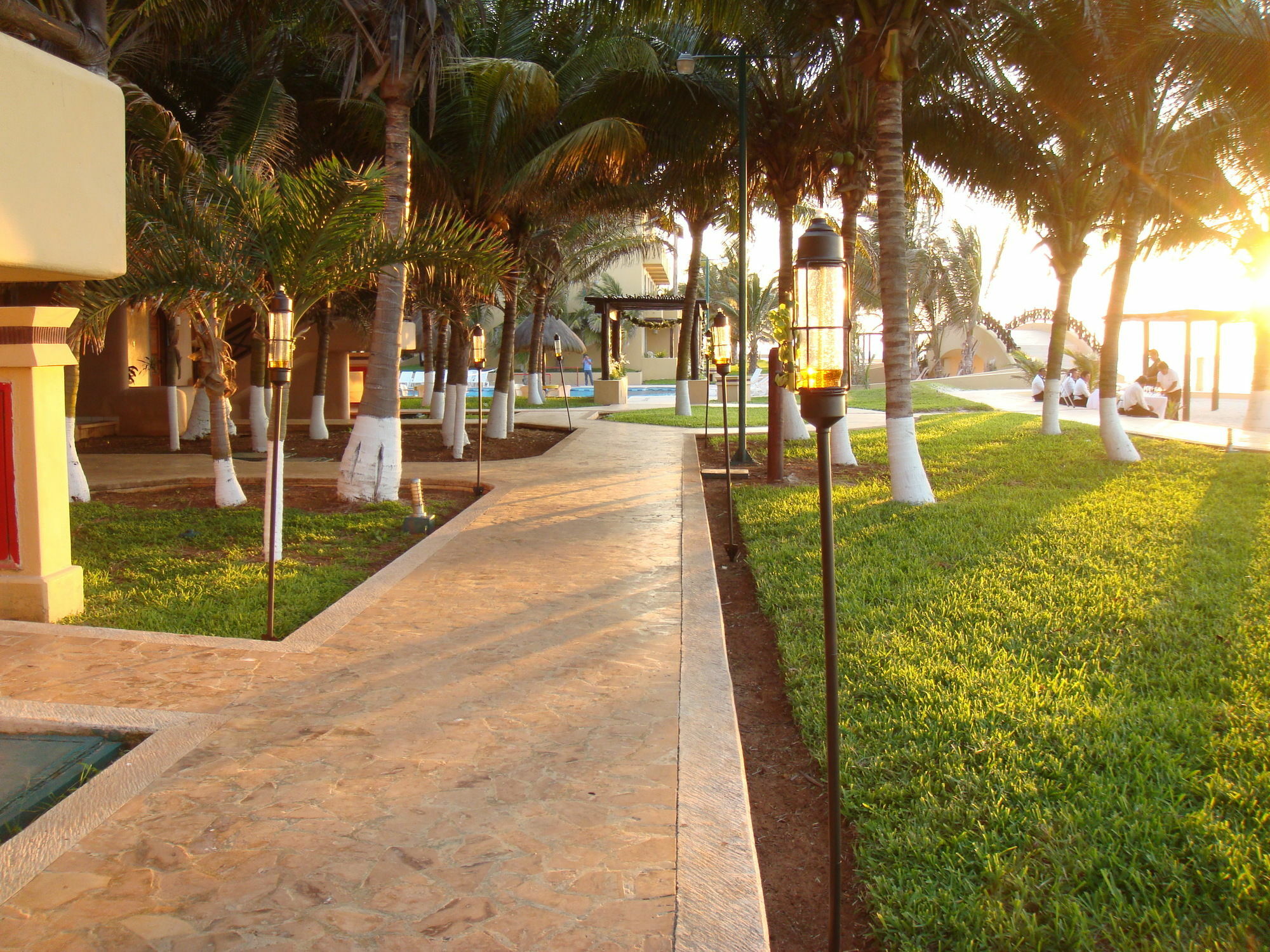 Reef Yucatán&Convention Center - Все включено Мерида Экстерьер фото