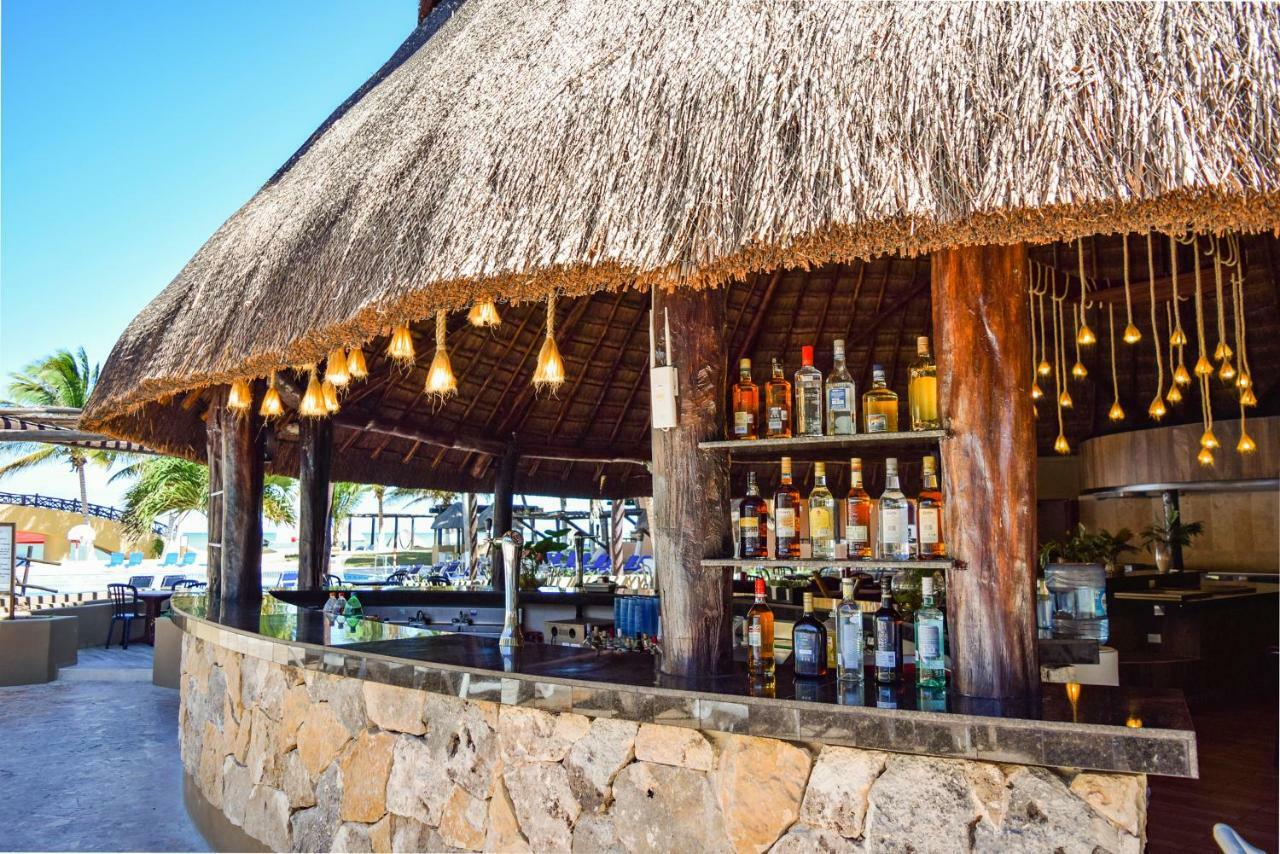 Reef Yucatán&Convention Center - Все включено Мерида Экстерьер фото